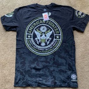 American Fighter Armed forces tee